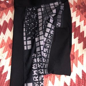 under armor black and grey workout leggings